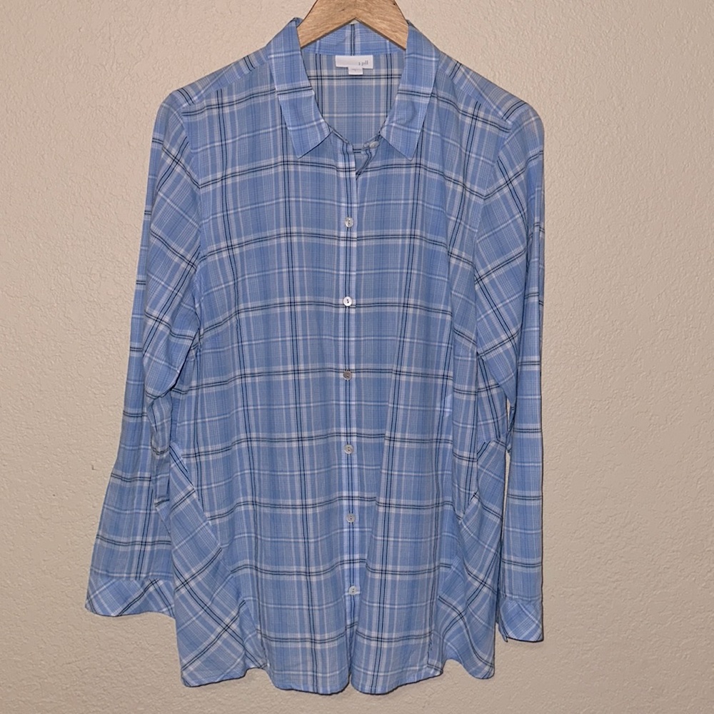 J. Jill Blue Plaid Button Down Size Large